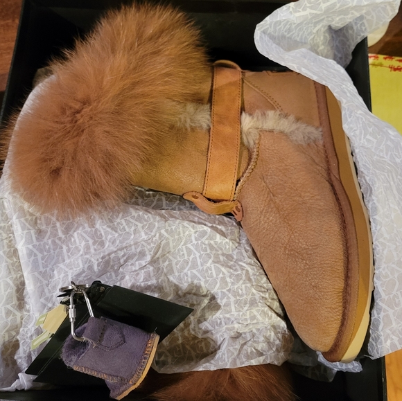 Australia Luxe Collective Tsar Short in distressed pebbled suede. #474 - Picture 6 of 6